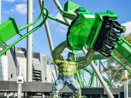 orlando, fl, usa, 5 janvier 2017 - incroyable montagnes russes hulk dans l'île d'aventure des studios universels photo