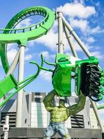 orlando, fl, usa, 5 janvier 2017 - incroyable montagnes russes hulk dans l'île d'aventure des studios universels photo