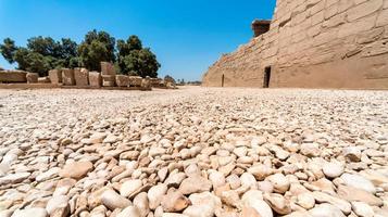 antiquité dans le temple de karnak sans personnes à luxur photo