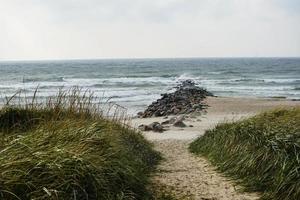 à la plage de blavand ho danemark photo