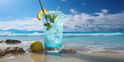 cocktail sur le plage. bleu lagune avec glace. génératif ai photo