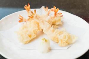 tempura - nourriture et nourriture japonaise. photo