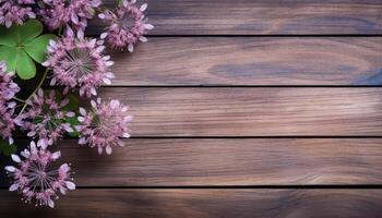 trèfle fleurs sur en bois Contexte. Haut vue avec copie espace. ai généré. photo