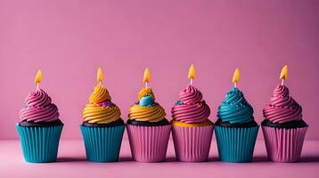 anniversaire Contexte avec rose anniversaire petit gâteau et bougie, anniversaire cadeau et fête chapeau, copie espace génératif ai photo