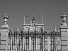 le villes de Madrid et toledo photo