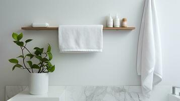 blanc serviette pendaison sur le mur dans salle de bains avec blanc marbre tuile mur. salle de bains intérieur. génératif ai photo