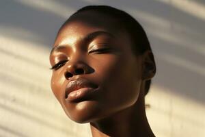 portrait de une magnifique africain américain femme avec foncé peau et Naturel maquillage ai généré photo