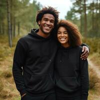 illustration de une modecouple portrait avec plaine sweat à capuche maquette, ai généré photo