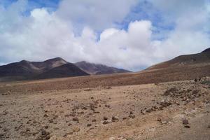 montagnes volcaniques de fuerteventura - espagne photo