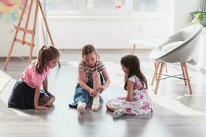 peu les filles sont avoir prêt pour ballet cours photo