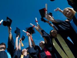 étudiants diplômés du secondaire photo