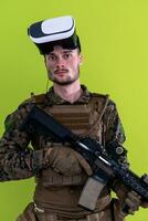 soldat réalité virtuelle fond vert photo