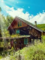 maison de campagne en bois photo