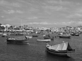 Malte île dans le méditerranéen mer photo