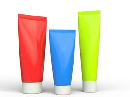 rouge, vert et bleu ulable Plastique tubes avec blanc casquettes photo