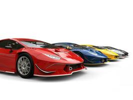 rangée de super voitures dans divers couleurs photo