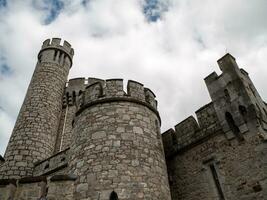 vieux celtique Château la tour, Roche noire Château dans Irlande. Roche noire observatoire forteresse photo