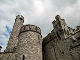 vieux celtique Château la tour, Roche noire Château dans Irlande. Roche noire observatoire forteresse photo