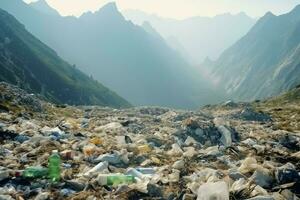 environnement problème Plastique des ordures ou poubelle dans le Montagne de global échauffement. la pollution concept par ai généré photo