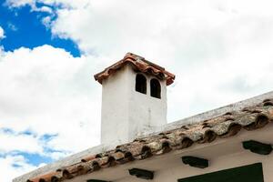 détail de le magnifique colonial architecture de le des rues de le colonial petit ville de iza situé dans le boyaca département dans Colombie photo