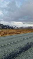 magnifique bord de la route la nature dans Islande photo