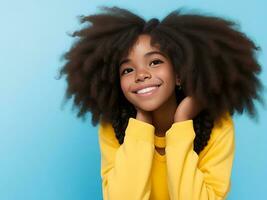 mignonne insouciant sympathique adolescent fille avec afro coiffure souriant largement avec timide, ai généré photo