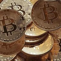 Concept de bitcoin de rendu 3D. nouvel argent virtuel. crypto-monnaie