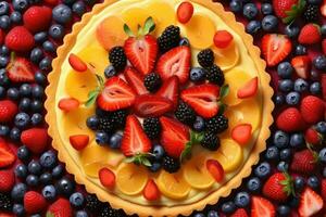 une tarte avec fruit et baies sur Haut photo