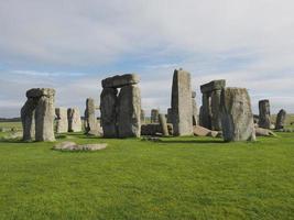 monument de stonehenge à amesbury photo