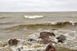 tempête d'automne sur le lac Winnipeg