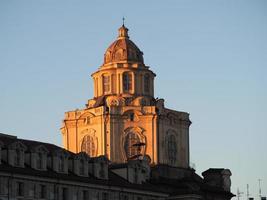 Dôme de l'église San Lorenzo à Turin photo