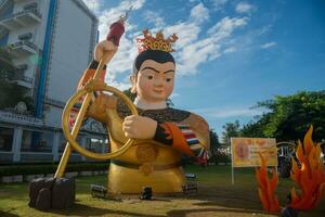 Phuket, Thaïlande- octobre 14, 2023-ancien chinois modèle dans le ville de phuket pendant végétarien Festival photo