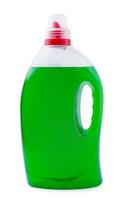 vert liquide savon ou détergent dans une Plastique bouteille photo