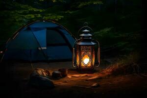 une lanterne allumé en haut dans le les bois à nuit. généré par ai photo