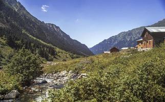 elevit highland, vue sur les montagnes, rize, turquie photo