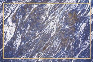 bordure en or minéral bleu foncé et marbre de granit blanc photo