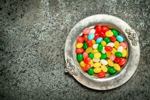 fruit des sucreries . sur assiette photo