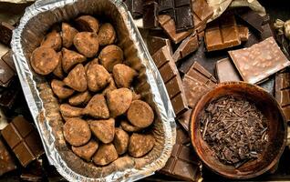 truffes, Chocolat frites et pièces Chocolat. photo