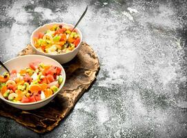 tropical nourriture . tropical fruit salade. photo