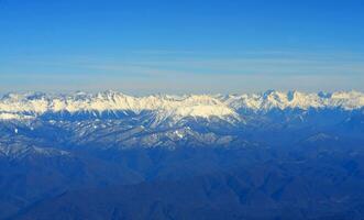 aérien vue de montagnes. photo