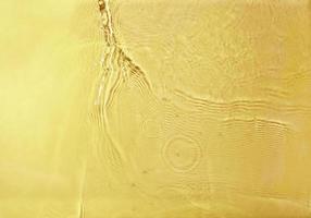 texture des éclaboussures d'eau sur fond pastel photo
