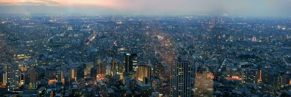 panoramique vue de nuit ville tokyo photo
