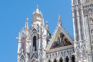 détail de la cathédrale de sienne photo