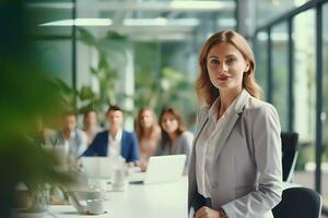 ai généré portrait de réussi affaires femme dans une occupé moderne lieu de travail, permanent dans de face de équipe, souriant à caméra. photo