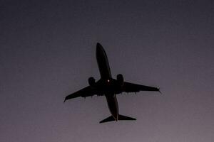 avion dans le ciel photo