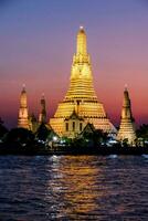 vieux temple dans Thaïlande photo