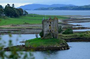 Château harceleur pierre ruines dans Écosse photo