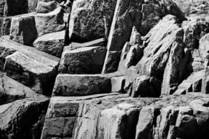 monochromatique granit rochers photo