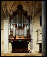 enchanteur tuyau organe dans église chorale photo