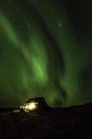 Aurores boréales à hraunsnef, islande photo